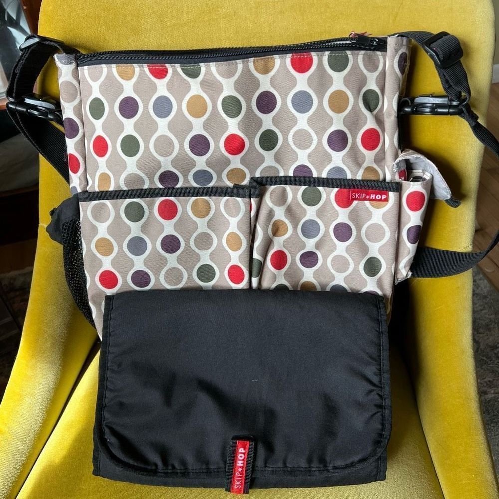 Skip Hop diaper baby bag mod pattern with pad